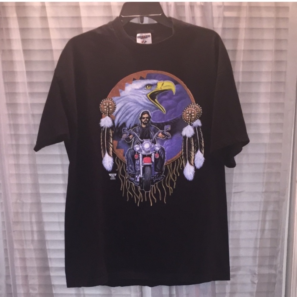VINTAGE 90s SHIRT